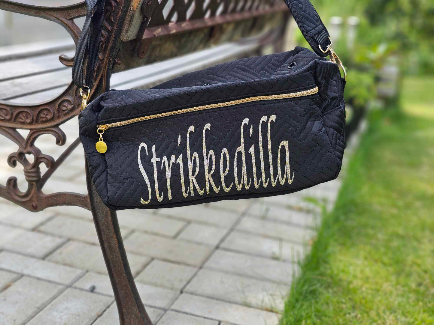 Veske til strikkeprosjektet